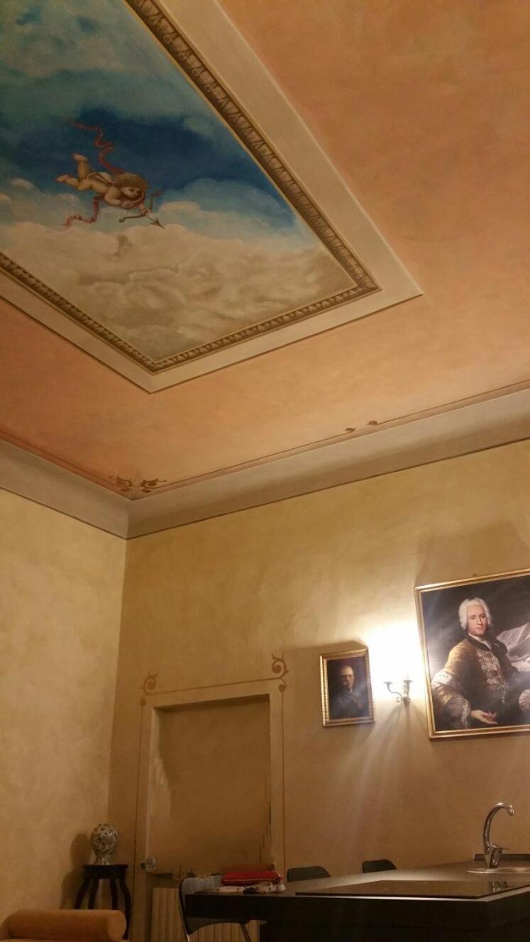 Palazzo Bargellini Panzacchi Apartments Bolonia Pokój zdjęcie